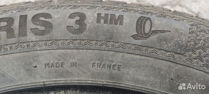 Отличные 2 летние шины 205-55-16 (Made in Франция