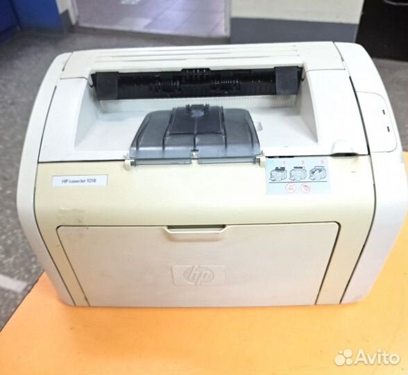 Принтер HP Laserjet 1018