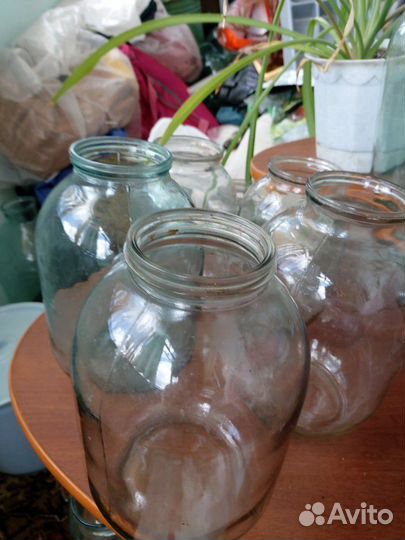 Продам банки cтеклянные 2х 3х литровые