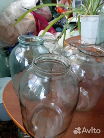 Продам банки cтеклянные 2х 3х литровые