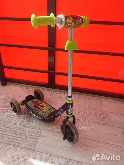 Самокат детский до 4х лет