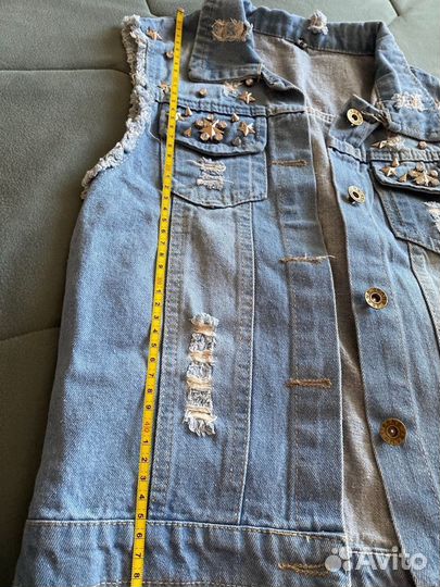 Джинсовая жилетка для девочки