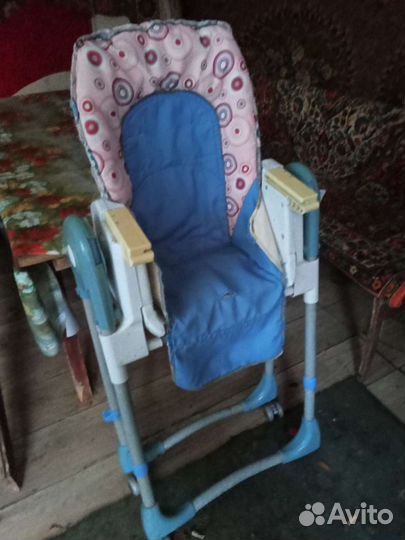 Столик для кормления