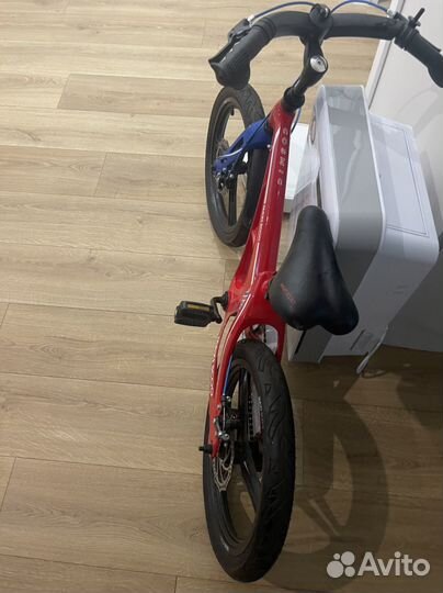 Велосипед maxiscoo 18