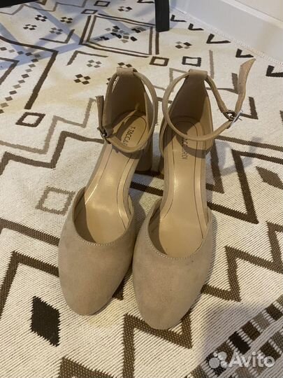Туфли женские