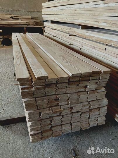 Качественное строительство с досками из лиственниц