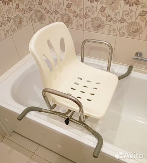 Сиденье для ванны