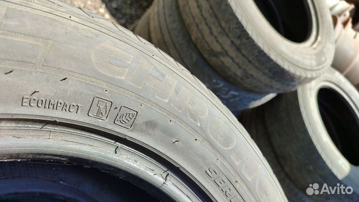 Pirelli Chrono 215/65 R15C