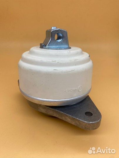 Подушка двигателя Mercedes A2122406217