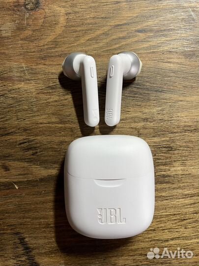 Беспроводные наушники JBL Tune 225 tws