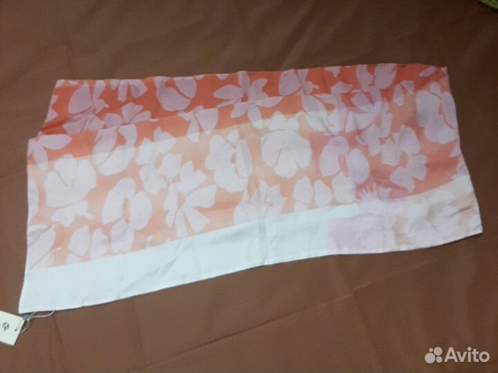 Шарф женский шелковый новый