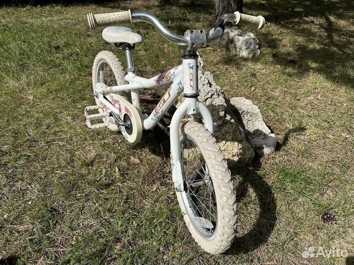 Велосипед GT Laguna 16'