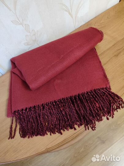 Палантин шерстяной