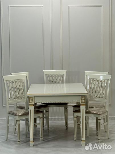 Стол со стульями в наличии\оплата при получении