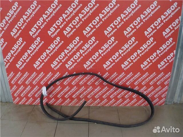 Уплотнитель двери передний правый LADA Largus