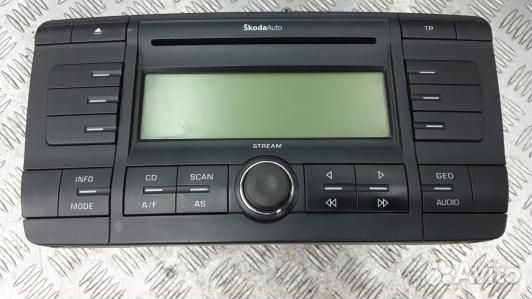 Магнитола skoda octavia A5 (7AR15I401)