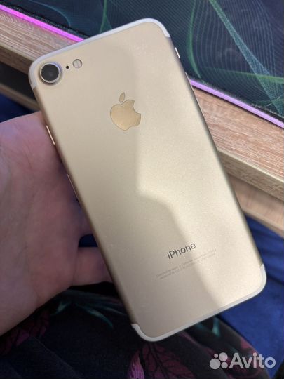 iPhone 7, 32 ГБ