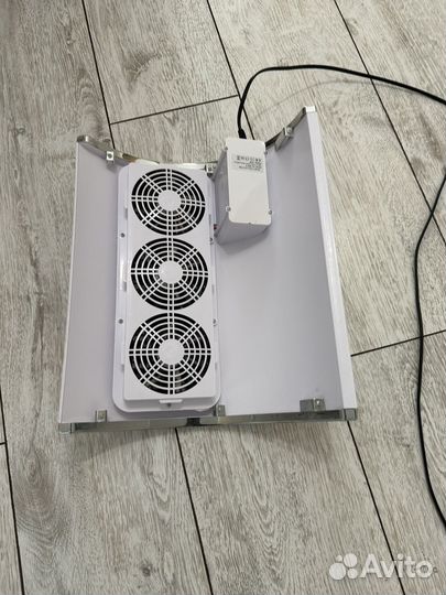 Вытяжка для маникюра