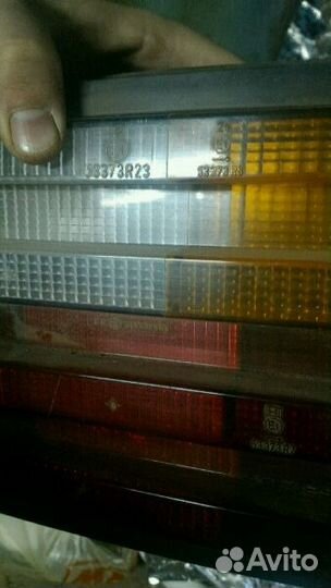 Задняя правая фара на Mercedes E230