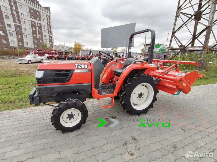 Мини-трактор Kubota T200, 2008