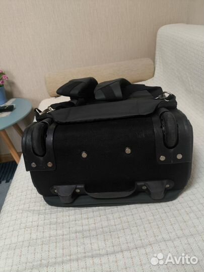 Рюкзак для путешествий на колесиках