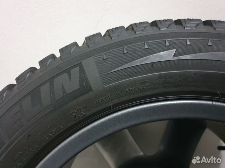 Michelin X-Ice North 4 225/55 R17