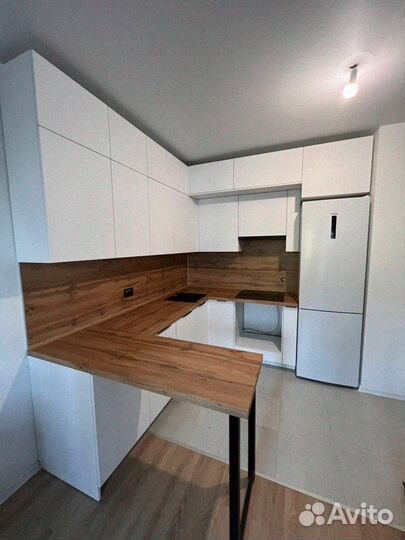 Кухонный гарнитур / угловая кухня