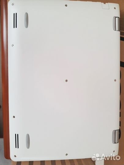 Ноутбук Lenovo yoga