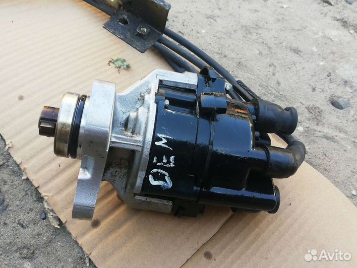 Трамблёр Мазда Демио 1