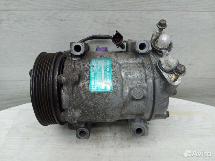 Компрессор кондиционера Ford 3M5H-19D629-SA