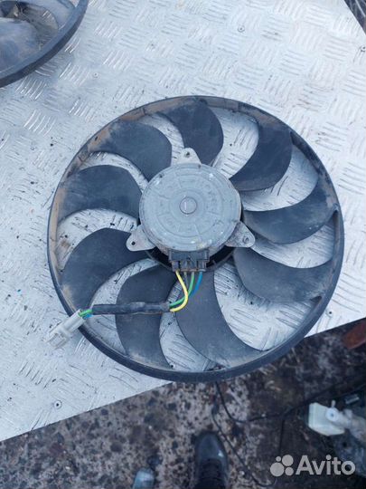 Моторчик охлаждения Вентилятора Ниссан Хтрейл Т31