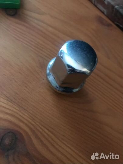 Гайка колесная Dodge Durango 2004-2009