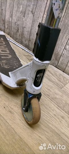 Трюковой самокат стрит