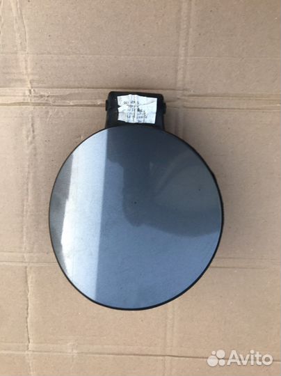 Лючок бензобака VW Tiguan 5N 2014г