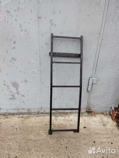 Лестница риф на заднюю дверь на УАЗ Патриот