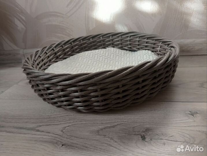 Лежанка для кошек