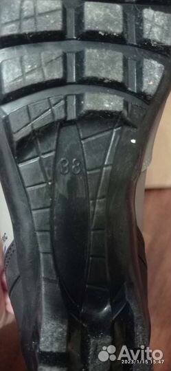 Лыжные ботинки