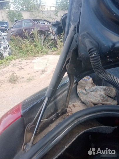 Петля крышки багажника Renault Megane 2