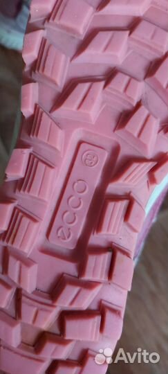 Кроссовки для девочки