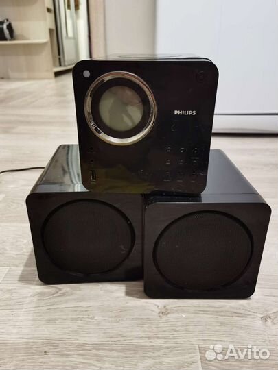 Музыкальный центр Philips