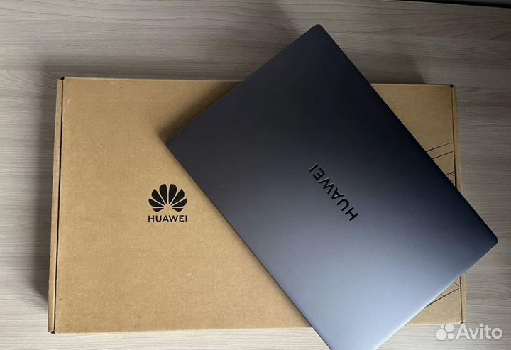 Ноутбук huawei matebook d16 i7