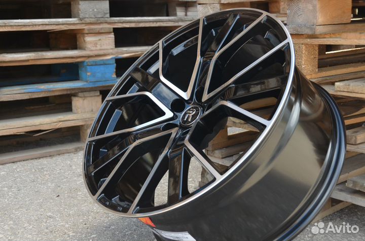 Диски audi Q7 volkswagen Touareg r21 replay VV242