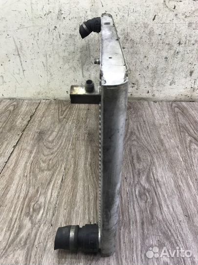 Радиатор двс Bmw 5 Series (E60) седан M57D25 2004