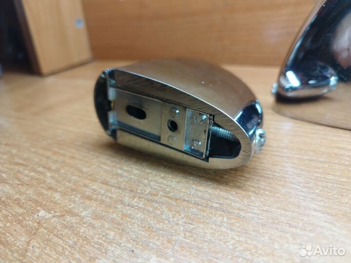 Крепления для полки Пеликан