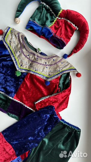 Костюм петрушки скомороха шута и арлекино