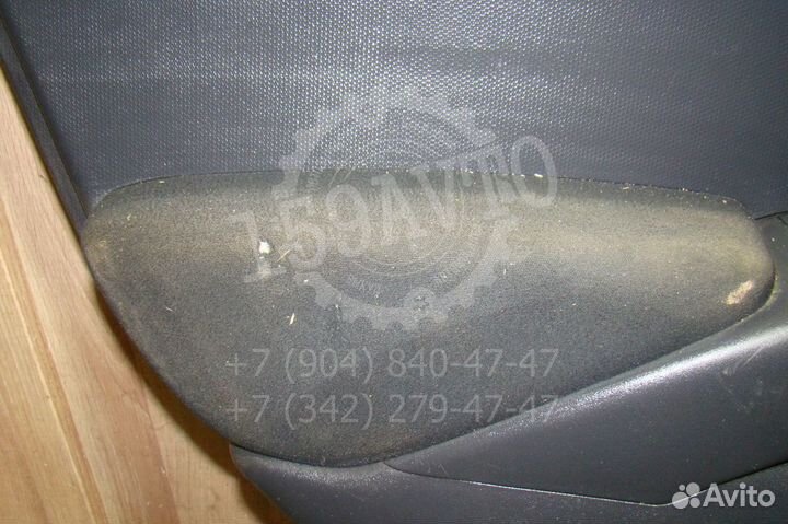 Обшивка двери задней левой Peugeot 4007