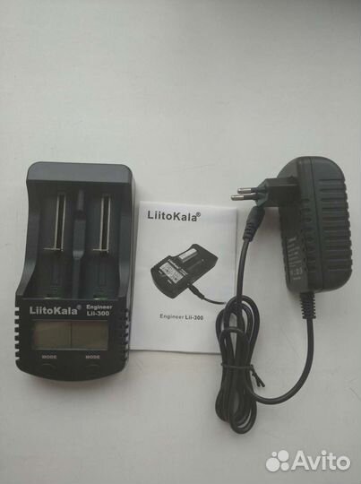 Зарядное устройство Litokala Lii-300