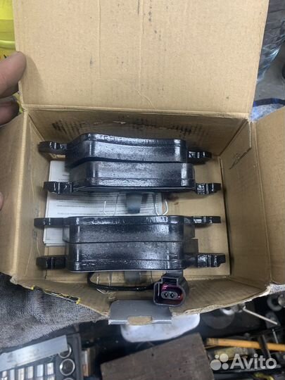 Передние колодки на volkswagen Т5