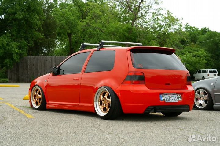 Спойлер golf 4 стиль r32