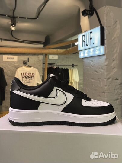 Кроссовки Nike Air Force 1 '07 Low Panda